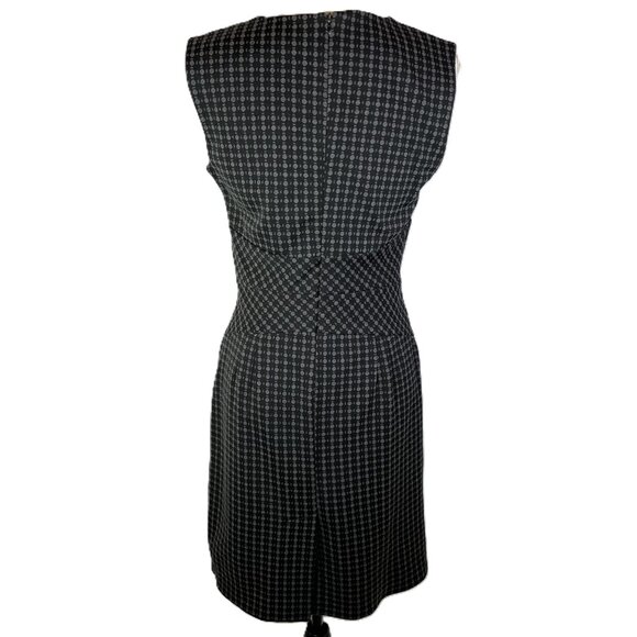 Banana Republic Graphic Sheath Dress Size 8 Black Gray Ponte Knit - Picture 4 of 16